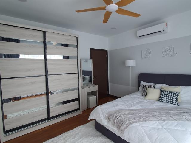 Fully furnished Master room at paraiso bukit jalil