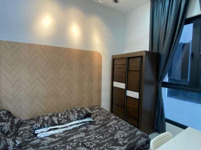 Fully Furnished Middle Room at Equine Residence