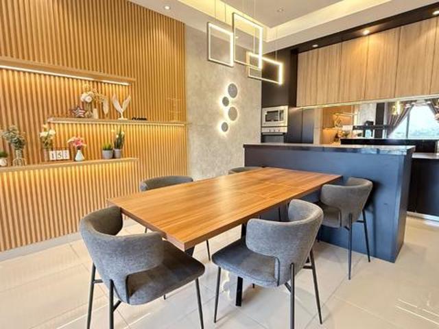 FULLY FURNISHED NICE Legendview condo Rawang near Templer Park