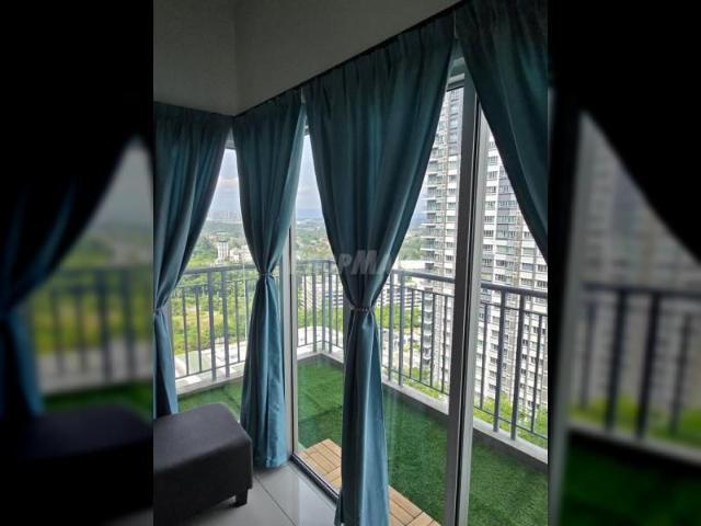 FULLY FURNISHED Savanna Executives Suite Southville City, Bangi with Balcony Facing swimming pool