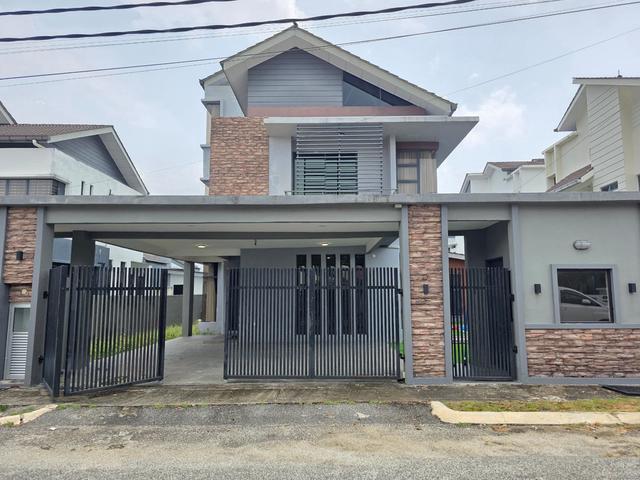 FULLY FURNISHED SemiD Cluster Bandar Putra Kuantan