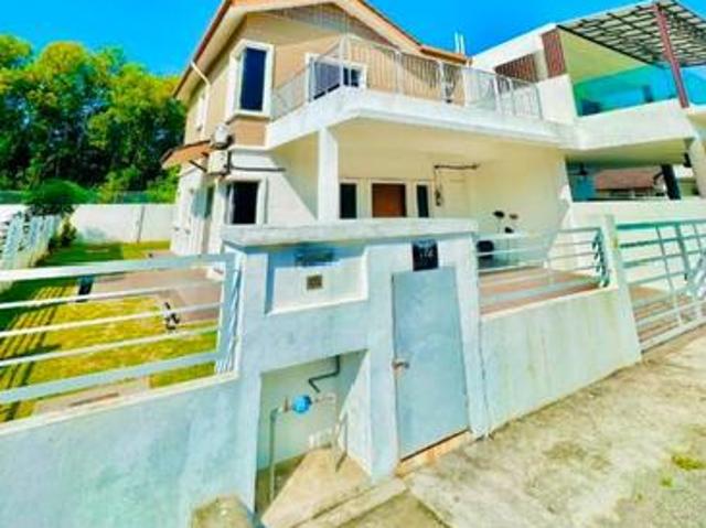 Fully Furnished SemiD Taman Desiran Bayu for Rent