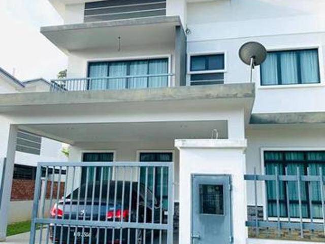 Fully Furnished SemiD Taman Jenderam Prima Dengkil For Rent