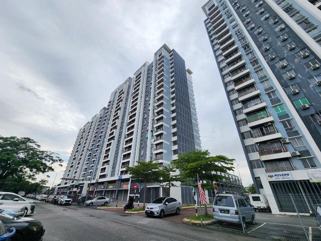 Fully Furnished Sentrovue B Service Apartment Puncak Alam Selangor
