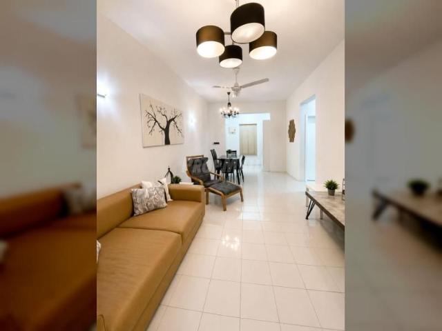 Fully Furnished Seri Maya Condominium Jalan Jelatek Desa Tun Hussin Onn Setiawangsa