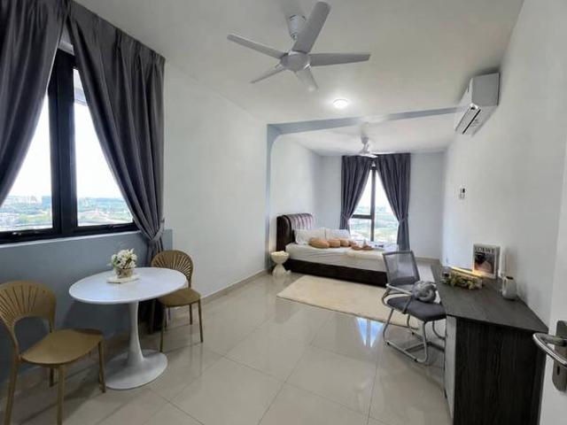 Fully Furnished Sfera Studio for Rent Walking Distance to MRT station