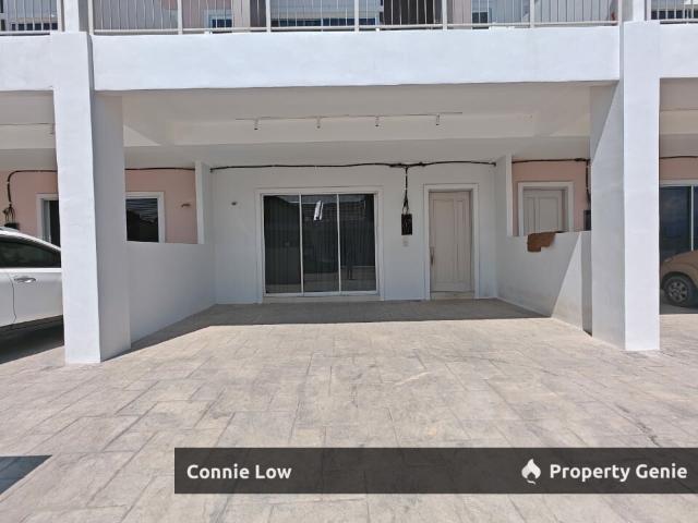 Fully furnished Showhouse Double Storey Terrace for sale in Klebang Chemor perak
