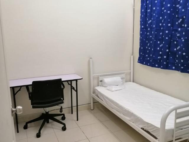 Fully furnished single room at Pelangi utama