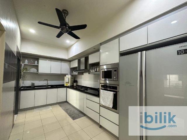 Fully Furnished Single Room for Muslimah Female