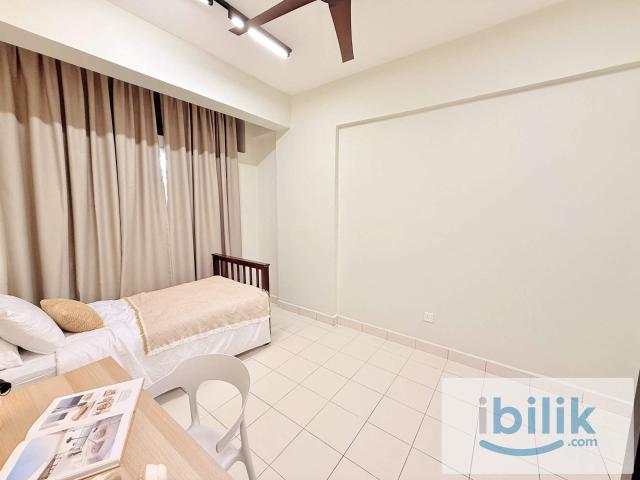 Fully furnished single room for mix gender unit! Very near to lrt cheras & ucsi university