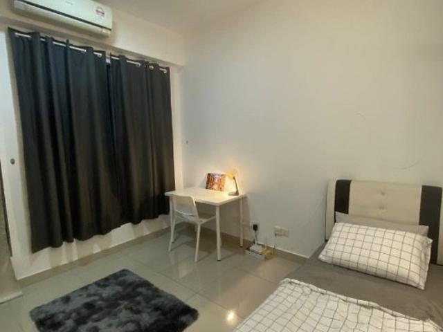 Fully Furnished Single Room FREE Utilites & Cleaning Utropolis Glenmarie, Shah Alam