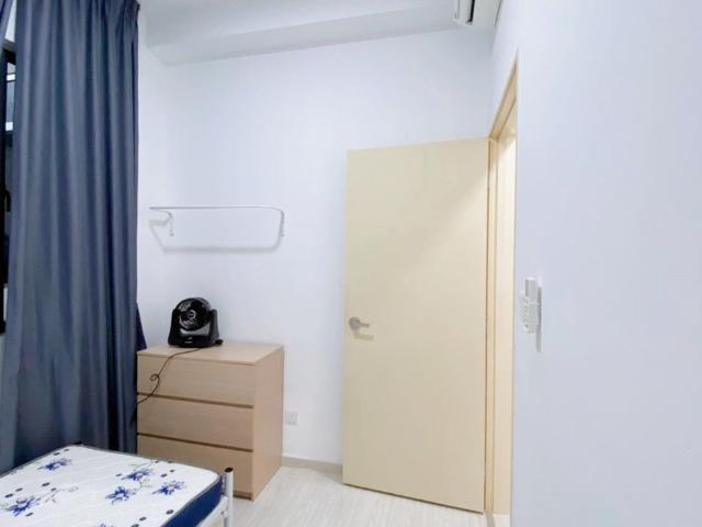Fully furnished Single Room | Sri Rampai LRT Station | LOW DENSITY, NO PARTITION | FEMALE only, FREE WIFI