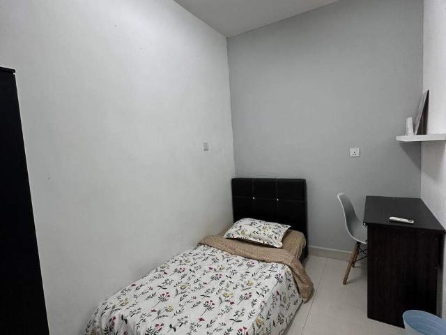 Fully Furnished Single Room RM500 @ PJS 7 Bandar Sunway