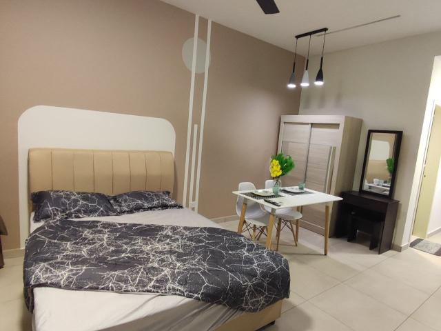 Fully Furnished Studio @ MetaCity Equine Park [15min drive to UPM]