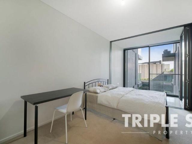 Fully furnished Studio for Lease! Bills included