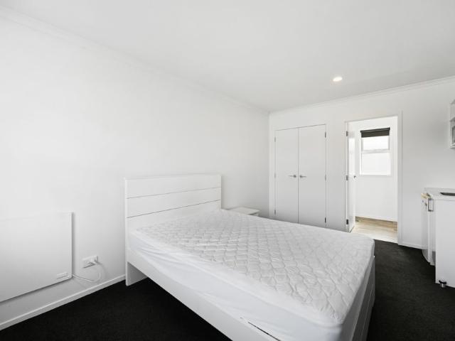Fully Furnished Studio Room Close To Waikato University