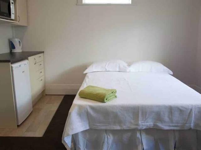Fully Furnished Studio Room Utilities Included!