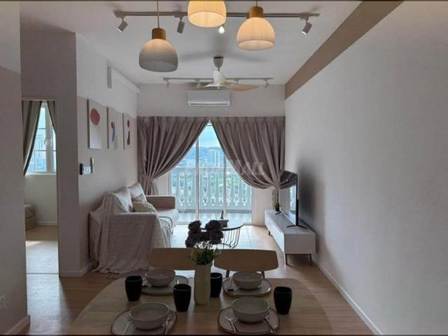 Fully Furnished Studio Unit For Rent At Country Garden Danga Bay