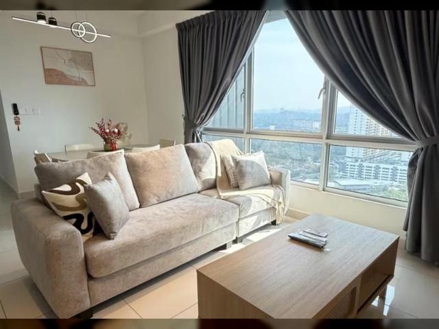 Fully Furnished Studio Unit For Rent At BANDAR SUNWAY PETALING JAYA