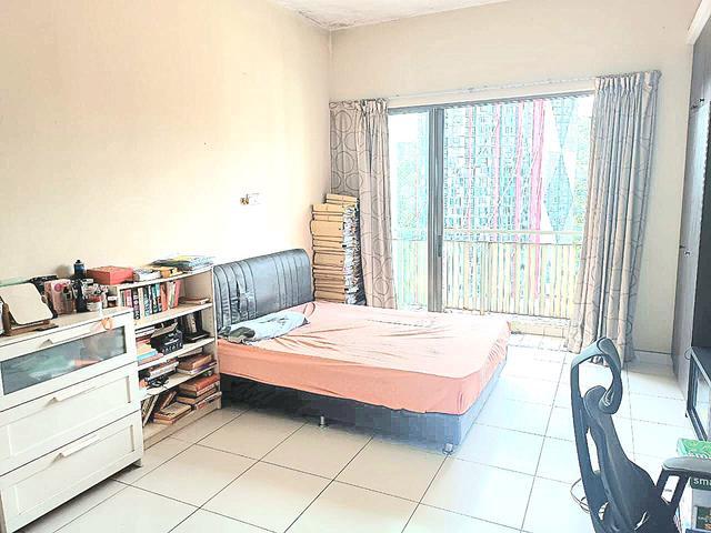 Fully furnished Studio unit Neo Damansara Damansara Perdana PJ for S