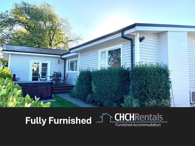 FULLY FURNISHED STYLISH BUNGALOW IN THE HEART OF BECKENHAM LOOP