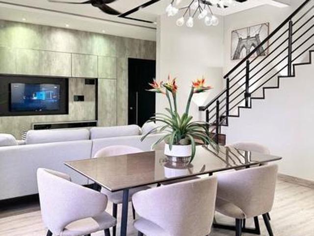 FULLY FURNISHED Superb 2 Storey Terrace End Lot Taman Kajang Perdana