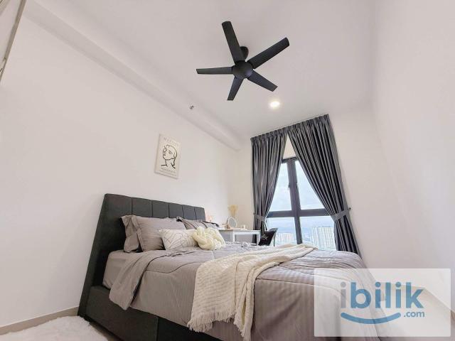 Fully furnished premium queen room! 5mins to mutiara damansara ️