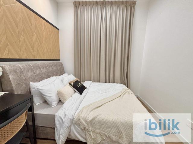 Fully furnished queen room for mix gender unit! Very near to kpj ampang & kl city