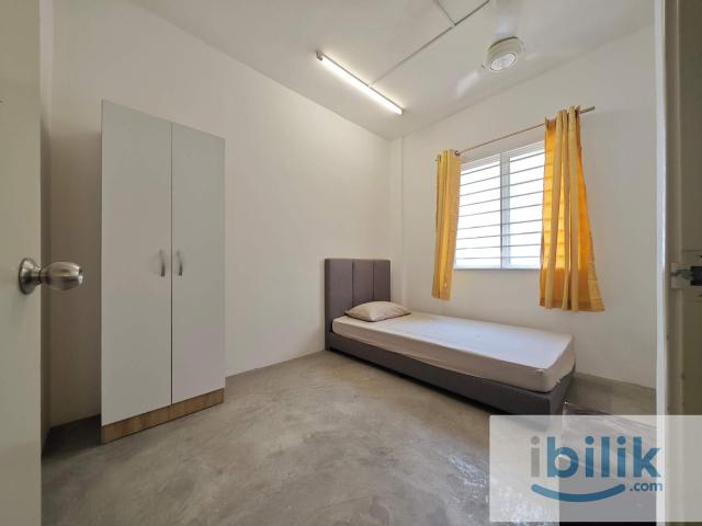 Fully Furnished room
