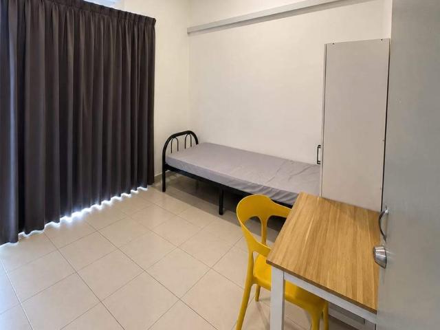 Fully Furnished Room @ Kemuning Utama | Near Giant Hypermarket Kemuning Utama | Move In Ready