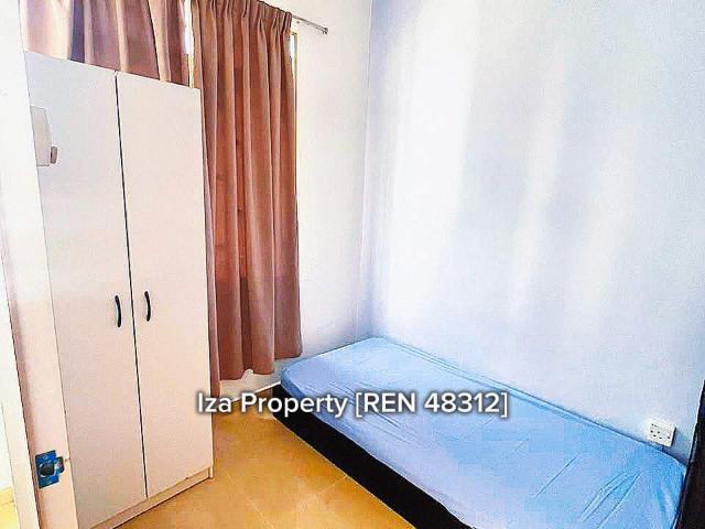Fully Furnished Room @ Mentari Court
