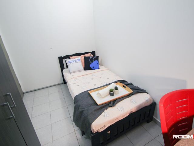 Fully furnished room PJS 7 only RM 580!