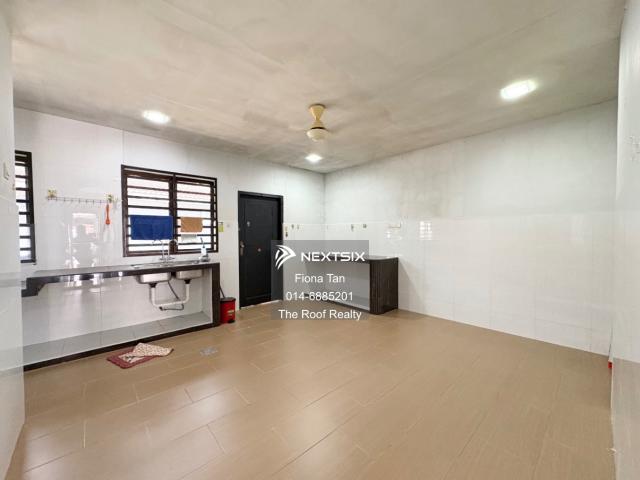Fully furnished rare unit