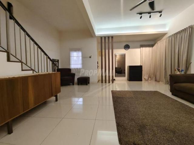 FULLY FURNISHED & Re furbished 3 Storey Terrace Halamanda Gombak Malay Reserved