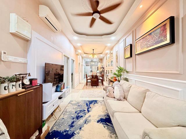 FULLY FURNISHED RENO GUARDED 1 Storey Terrace Bayu Indera 1 Lukut PD