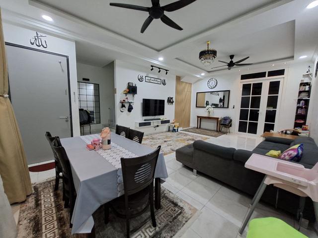 FULLY FURNISHED RENOVATED Double Storey Puteri Soraya Kota Puteri