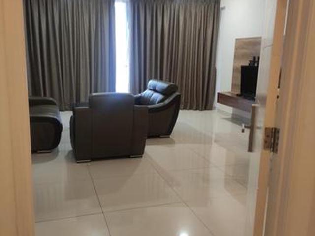 Fully furnished renovated with 2 cp near greenlane egate Bayan Lepas