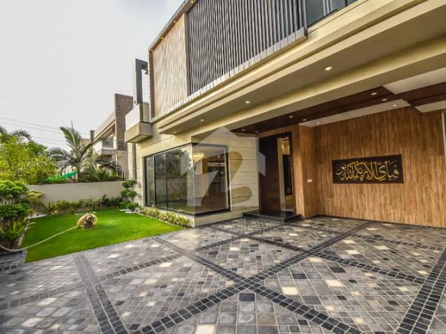 Fully Furnished Renovated 2 Kanal Modern House for Sale in DHA Lahore