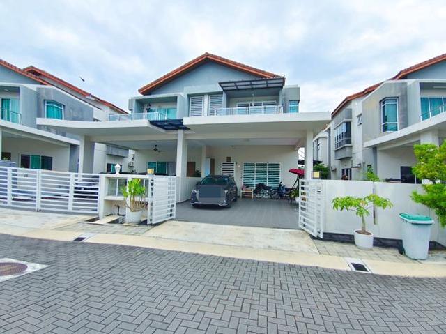 Fully Furnished RenovatedSemiD Raintree Villa II Simpang Ampat