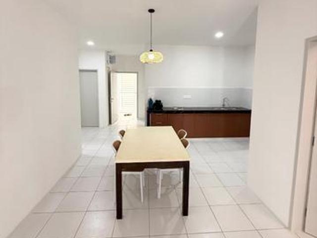 FULLY FURNISHED Residensi Sasar Sungai Besi LUAS 1003 sqft NEGOTIABLE