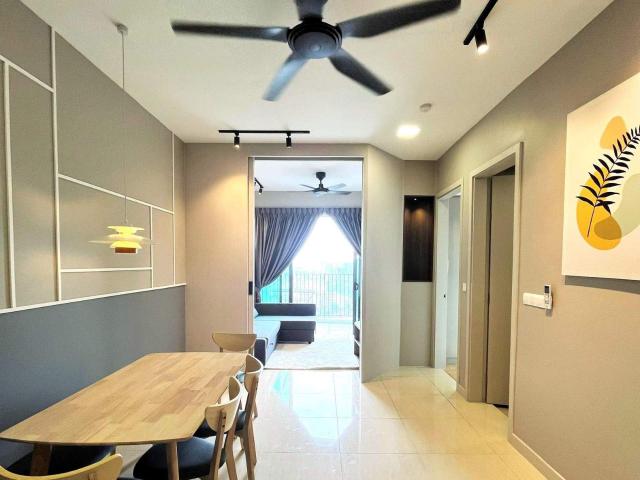 Fully Furnished Whole Unit 1+ Nearby KLCC City Center With Link LRT Station For Rent