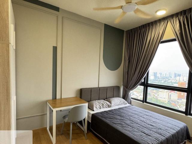 Fully Furnished Whole Unit @ The Era 2