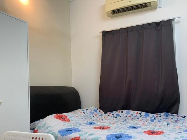 Fully Furnished with AC FREE, Cleaning service Middle Room for RENT at Pusat Bandar Puchong, Puchong