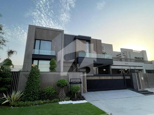 Fully Furnished With Full Basement & Swimming Pool 1 Kanal House For Sale In DHA Phase 6