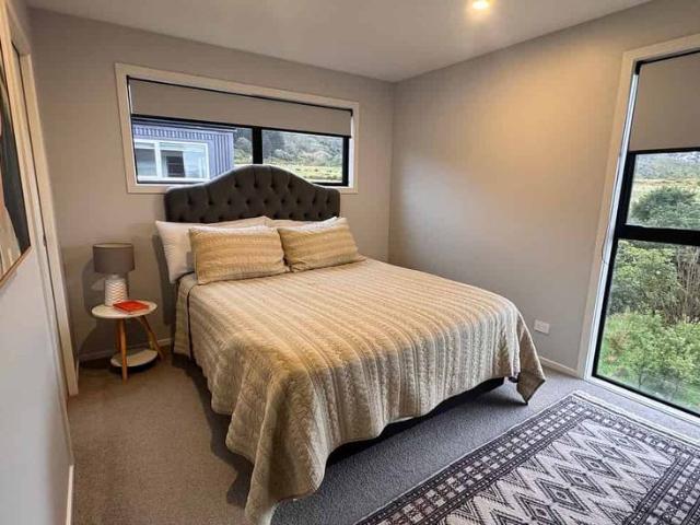 Fully Furnished Townhouse in Kenepuru