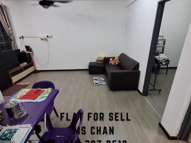 Fully Furnished Taman LayangLayang Flat For Sell 2R1B
