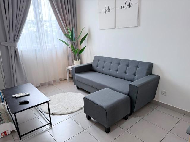 Fully Furnished Tangerine Suites Sepang Condo In Sunsuria City