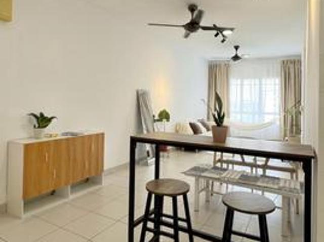 Fully Furnished Tastefully Design 3 Room For Rent Seri Jati Setia Alam