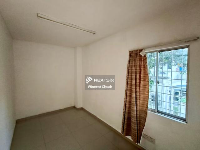 Fully Furnished Terrace House at Glenmarie For Rent
