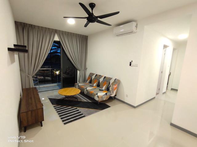 Fully furnished tiptop condition unit facing facility